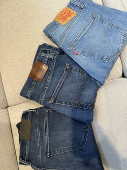 Levi’s / Hollister/ Gap / Men’s Jeans