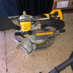 Dewalt Table Saw 