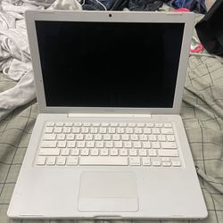 Classic MacBook “strictly For Pieces” 