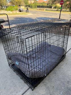 Large Black Wire Dog Crate with Bed