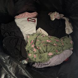 FREE CHILDREN’S CLOTHES - READ DESCRIPTION PLEASE