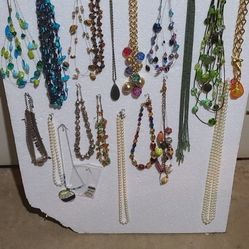 Lot of Vintage Jewelry Collection