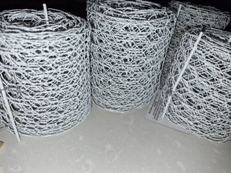 White Chicken Wire Mesh Rolls – Set of 5