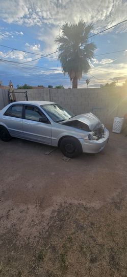 2000 Mazda Protege