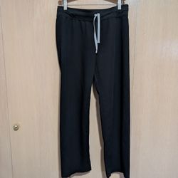 EUC FIGS Straight Leg Livingston Basic Scrub Pants™ - Black, Small Petite 