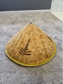 Bamboo katana and hat