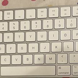 Magic Keyboard 2 - Wireless Apple Mac Keyboard