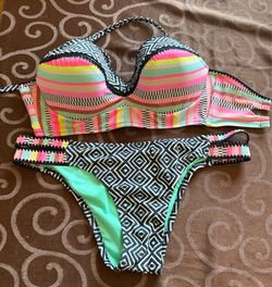 2 pc size 38C top and XL Bottom $15