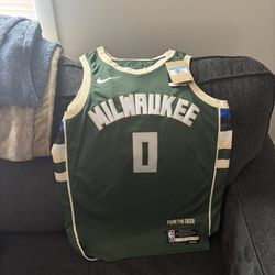 New Damian Lillard, Nike swingman jersey Hawks men’s size medium