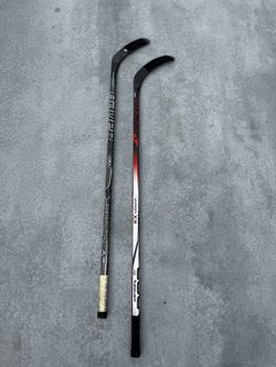 2 Bauer Vapor Hockey Sticks – Vapor X3 & Vapor X40 – Carbon – Good Condition