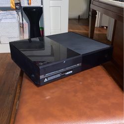 Xbox One with AC Power Adapter + Kinect 