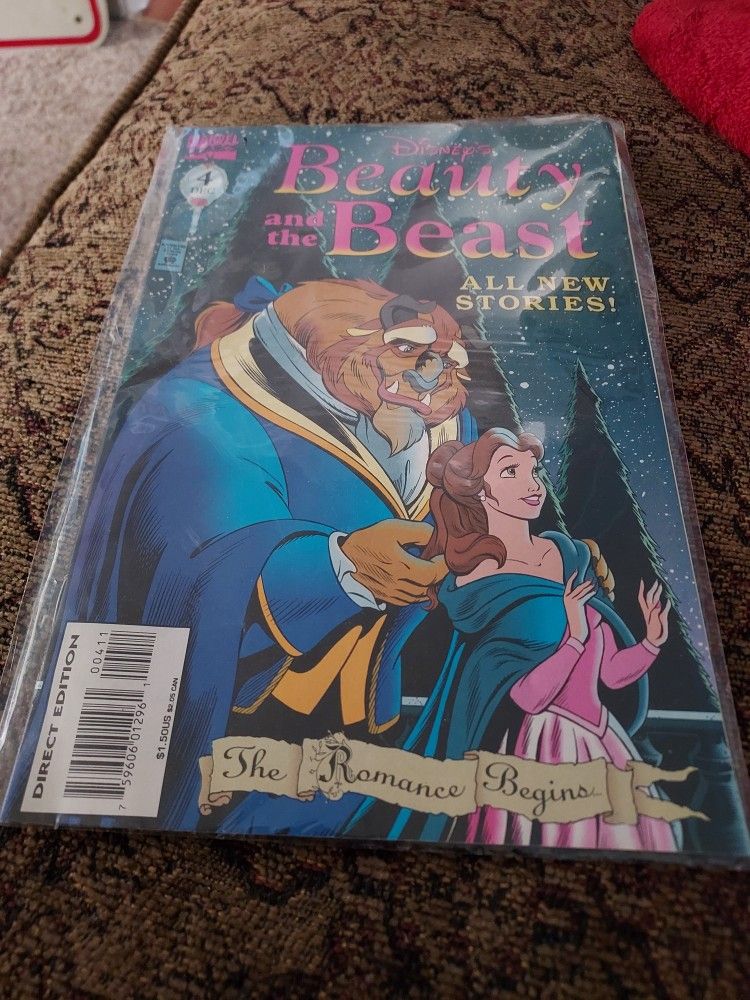 Vintage DISNEY Beauty And The Beast COMIC Book W BELLE LIKE NEW MAKE OFFER
