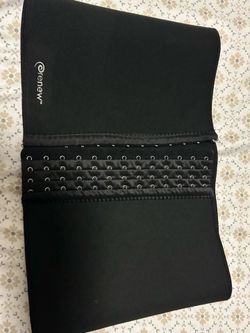 Waist trainer size small