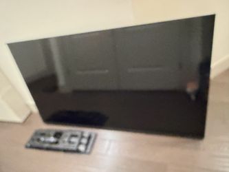 65 inch insignia TV plus full motion mount 65 inch insignia TV plus full motion mount
