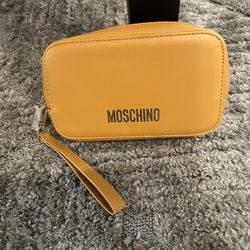 Moschino Limited Edition Bag/Clutch And Luggage Tag, Collab With China Airlines 