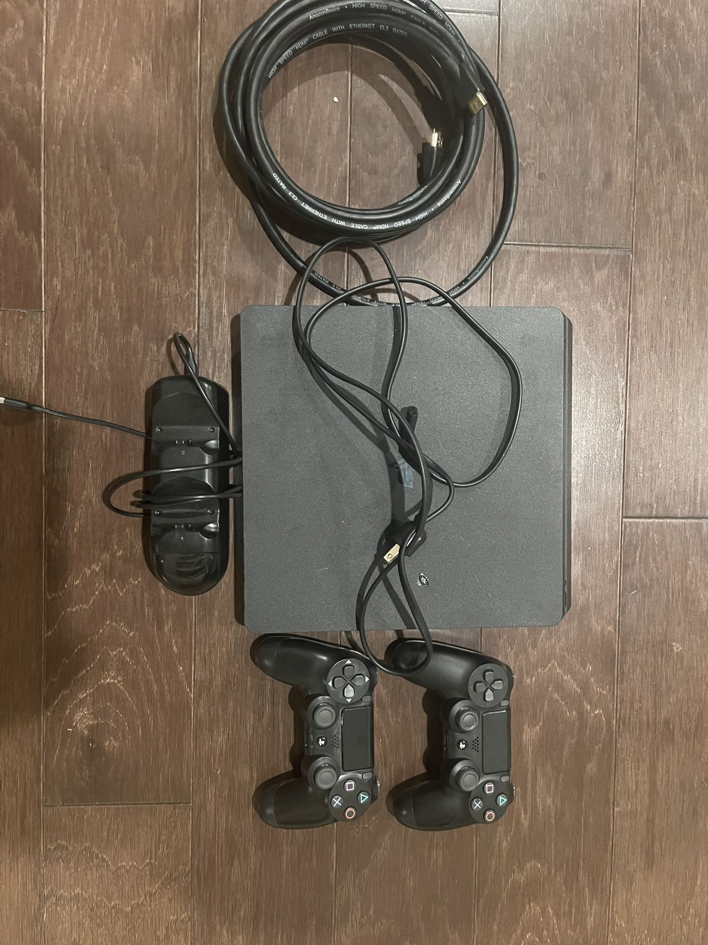 Playstation 4 Slim Bundle