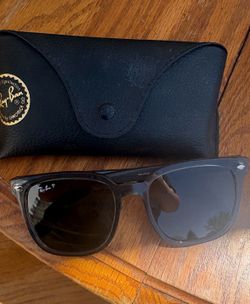 Brand new Ray Ban sunglasses with case