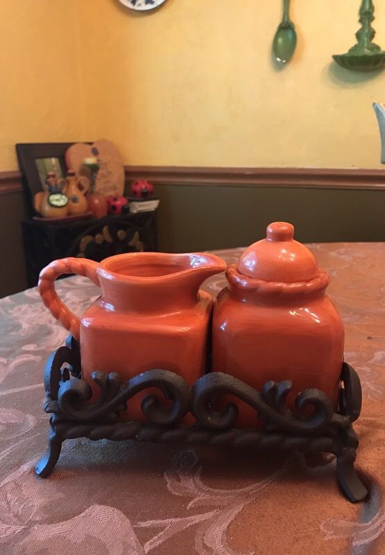 New Artimino Tuscan Countryside Cream and sugar dish