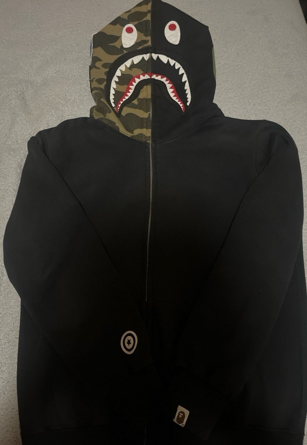 Bape Zip Up Size Medium
