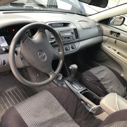 Toyota Camry 2004