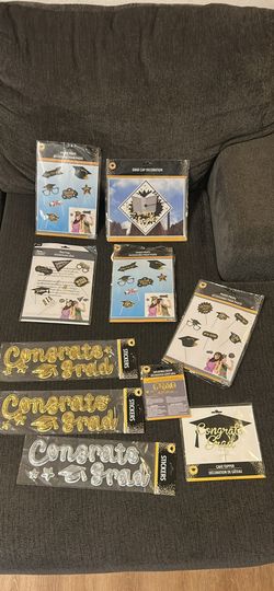 Graduation decors