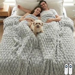 King Size Heated Blanket – Super Soft Plush w/ Dual Control