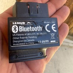 LSB2 is a professional-grade wireless diagnostic tool that turns your phone into a powerful car scanner