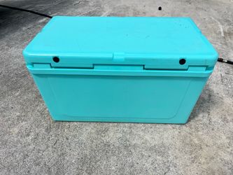 110 g Rtic Cooler