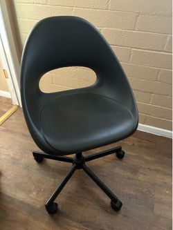 Vanity chair desk chair