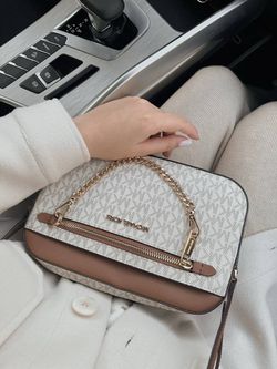 Brand new Michael Kors crossbody