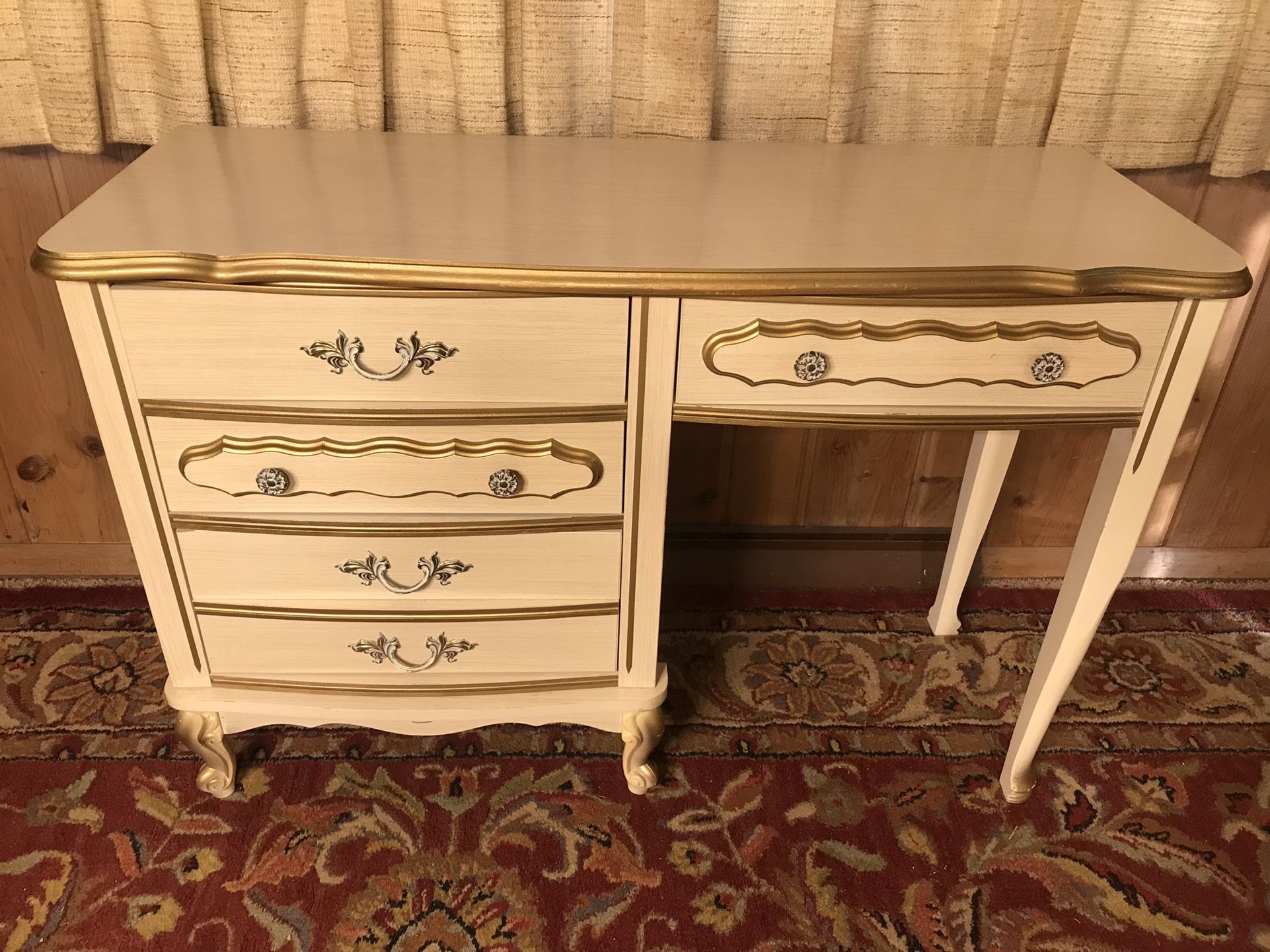 White Computer Desk