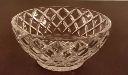 Pristine Waterford Crystal Heritage 5" Serving Bowl