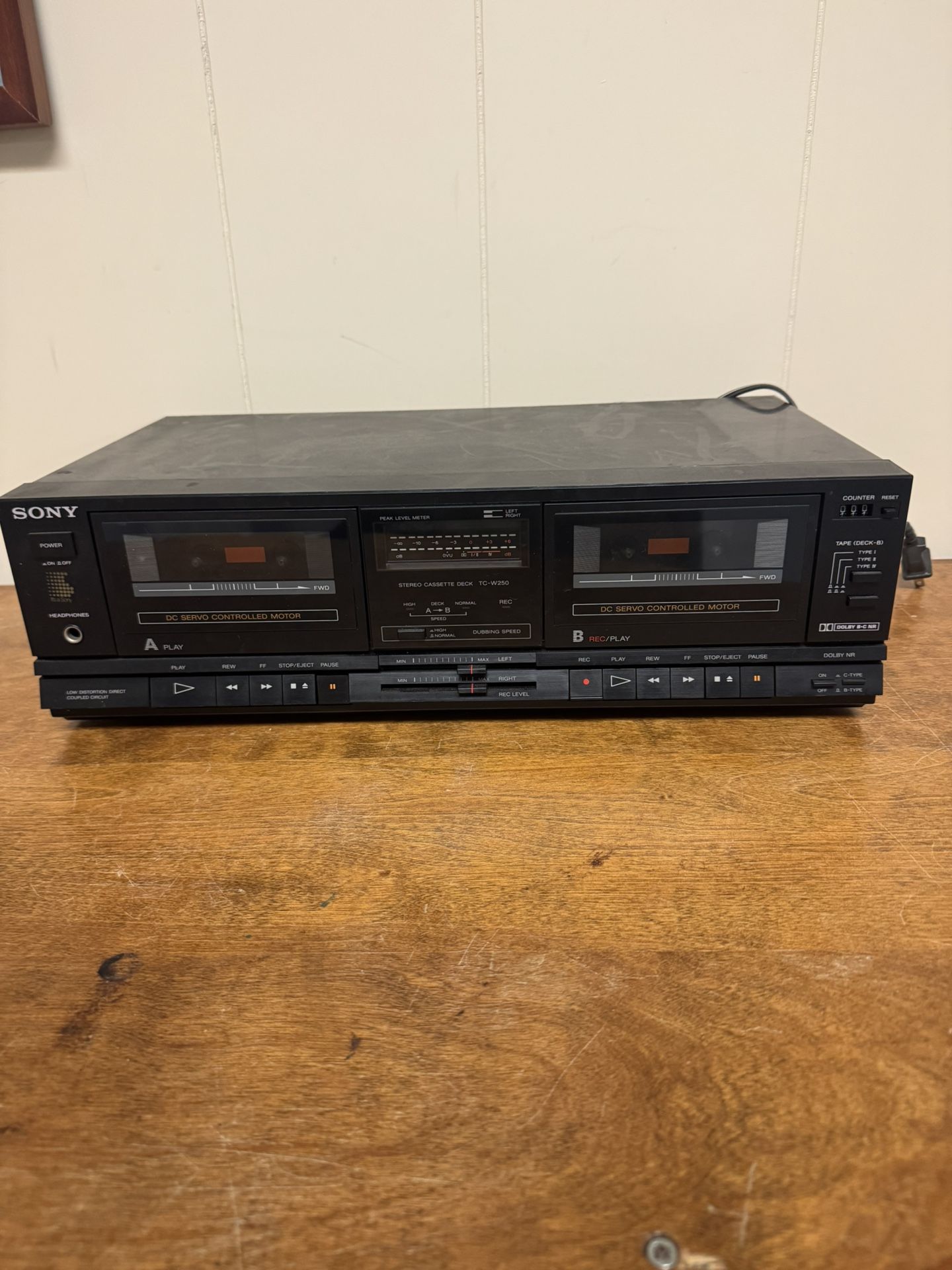 Sony Model TC-W250 Dual Deck Cassette Sterio Dolby BC Recorder Cassette Tap Deck