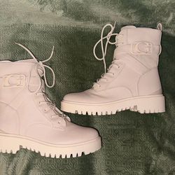 Guess Women’s Boots
