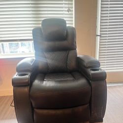 Leather reclining diamond chair