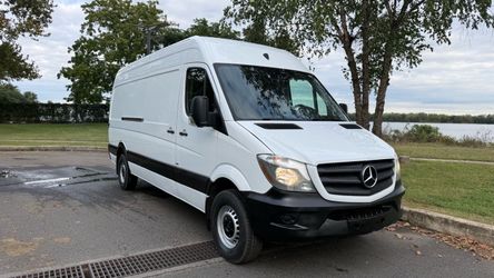 2016 Mercedes-Benz Sprinter Cargo