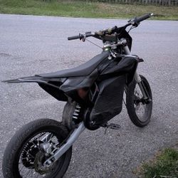 Fully upgraded MotoTec Pro 72v 5000w Dirt Bike - Trade for Surron Talaria ERidePro