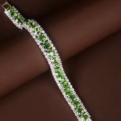 Beautiful  Rhinestone Tennis Bracelet*See My Other Items*