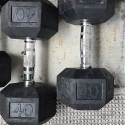 SET OF DUMBBELLS 40 POUNDS ...PESAS