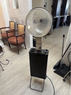 Belvedere First Lady 810 hard bonnet hair dryer