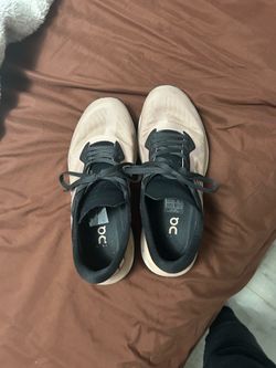 On cloud 5 running shoes