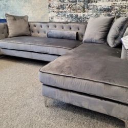 New Sectional In Box 📦 Finance Available No Credit Needed 