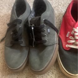 4  Pieces Vans brand New Conditions  Sizes  12
