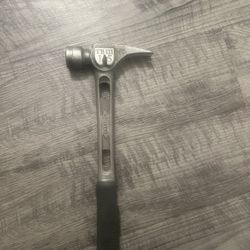 Stiletto HAMMER Milled FACE TITNM 15OZ TB3MC
