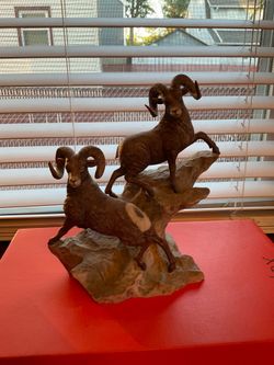 Bighorn sheep  Lenox collection please check my other listings