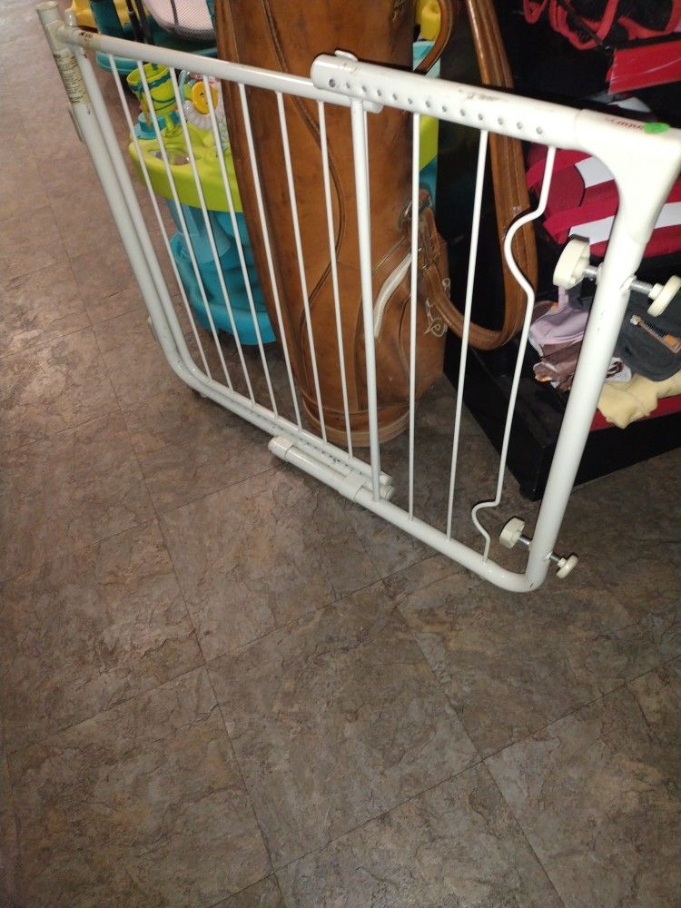 Metal Walk Through Gate 