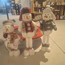Set Of 3 Stand Up Snowman. 
