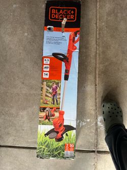 String trimmer 14in. Black and Decker