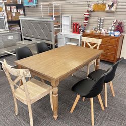 Oak Wood Dining Set, Kitchen Table with 6 Chairs Decorative Turned Legs in Light Natural Brown, Pay Down Take Now, New