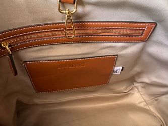 Purse B and glasses